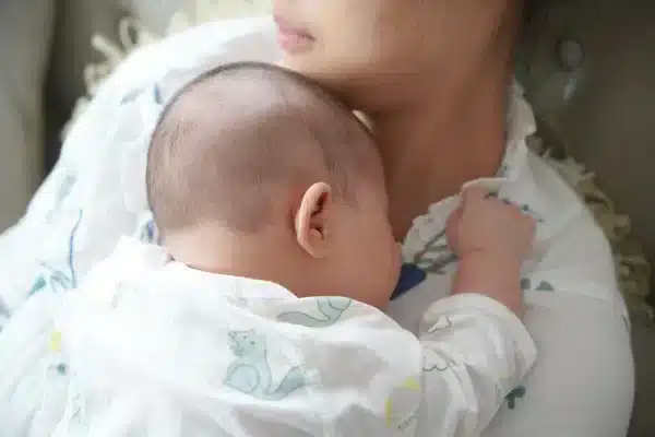 baja maternidad 2026