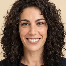 Bárbara, del equipo de Prestaciones por Nacimiento